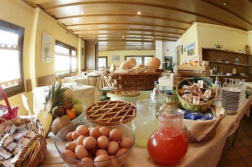 Crimea Wine Hotel Киавена Екстериор снимка