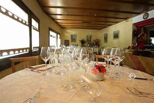Crimea Wine Hotel Киавена Екстериор снимка