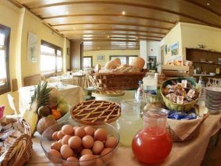 Crimea Wine Hotel Киавена Екстериор снимка